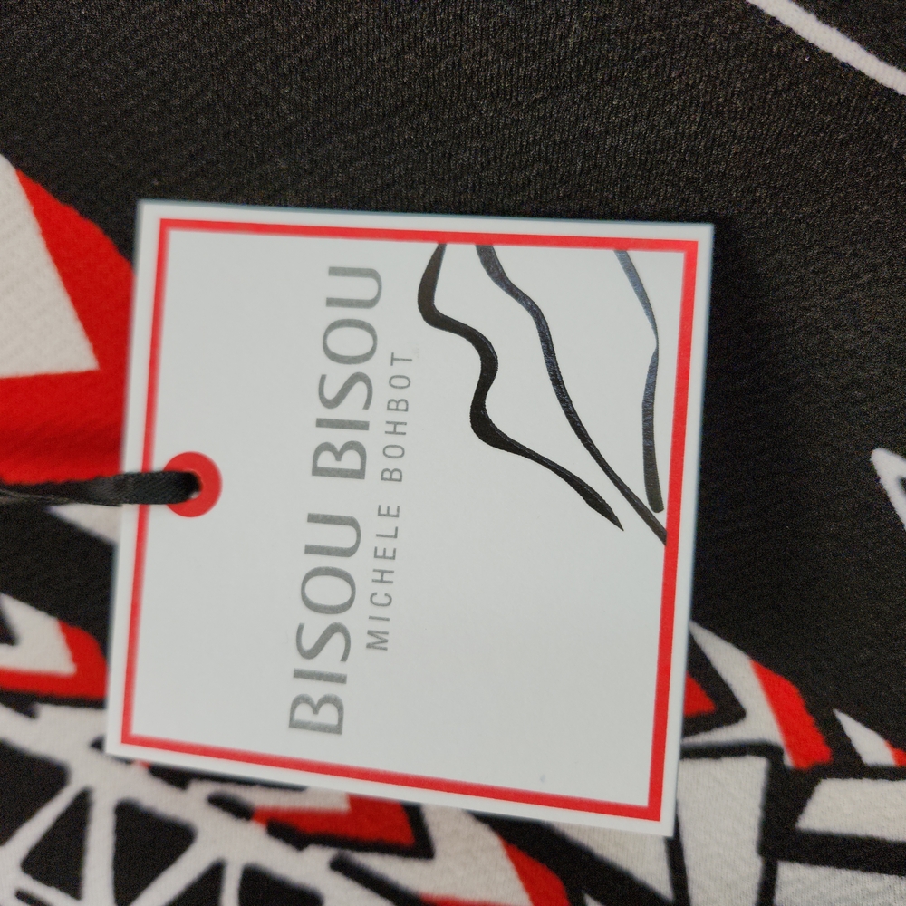 Bisou Bisou Black and Red Geometric Dress - Picture 3 of 4